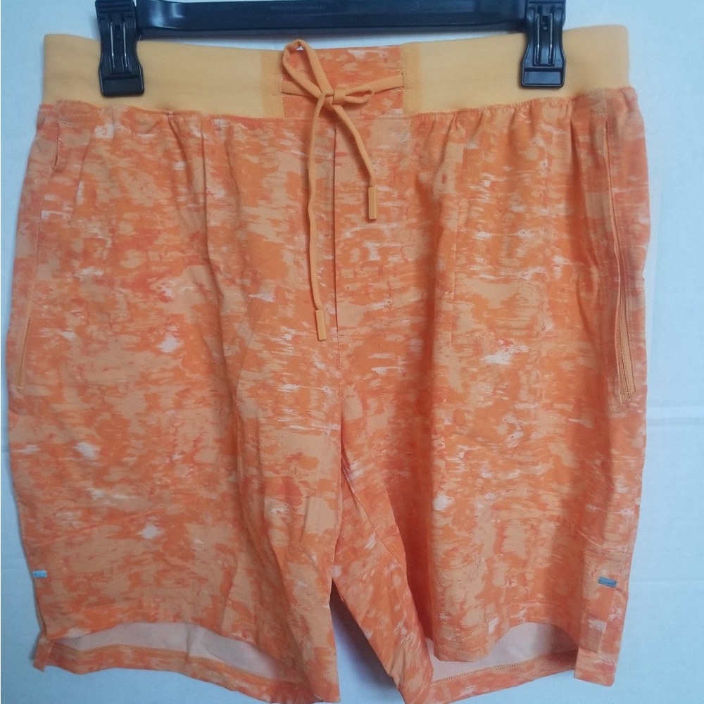 Lululemon Men’s License to Train Short 7”LL